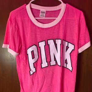 VS PINK tee
